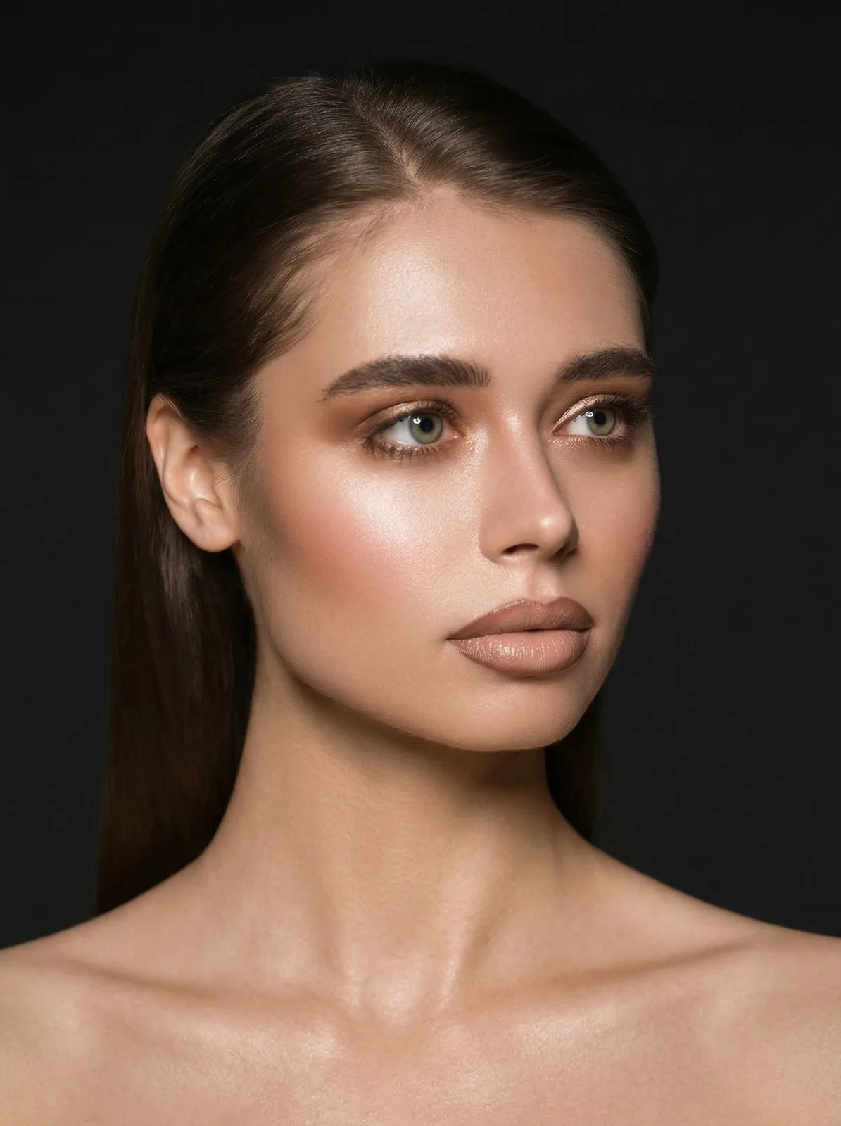 Aeolis Skincare beauty products